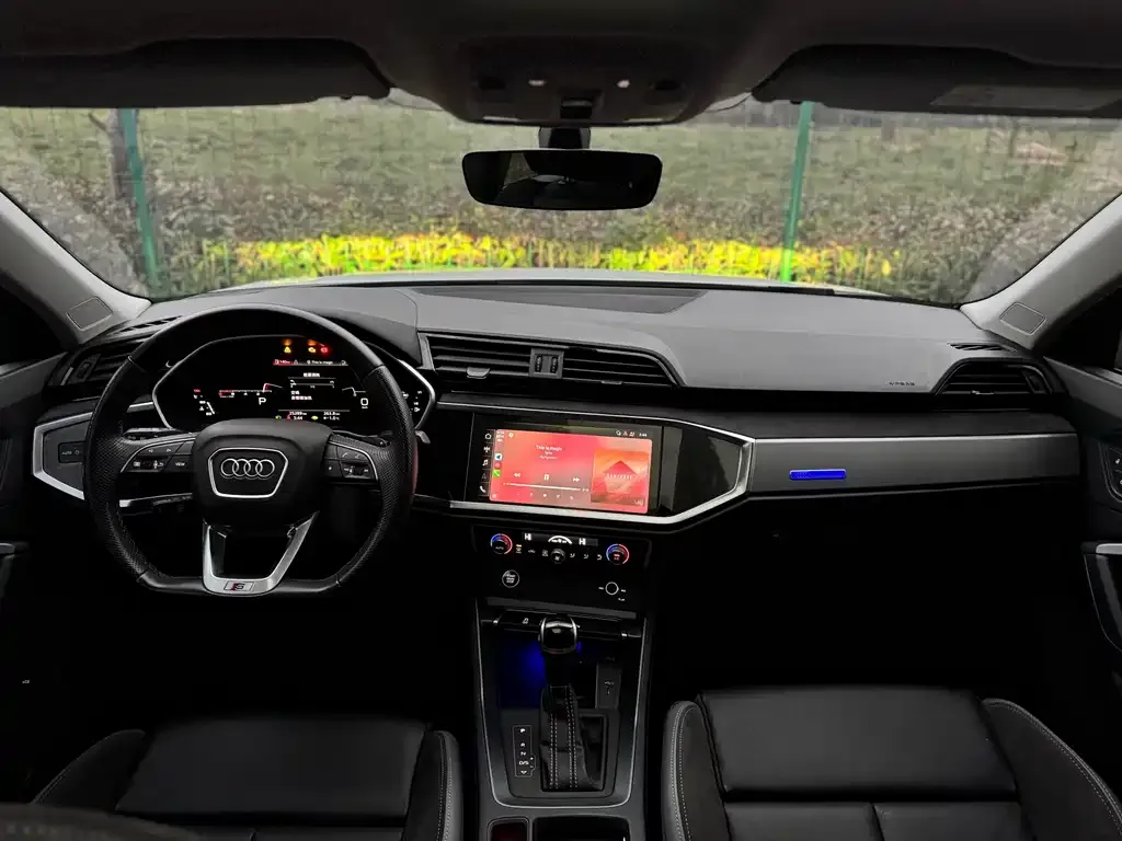 Audi Q3 Sportback — фото 9