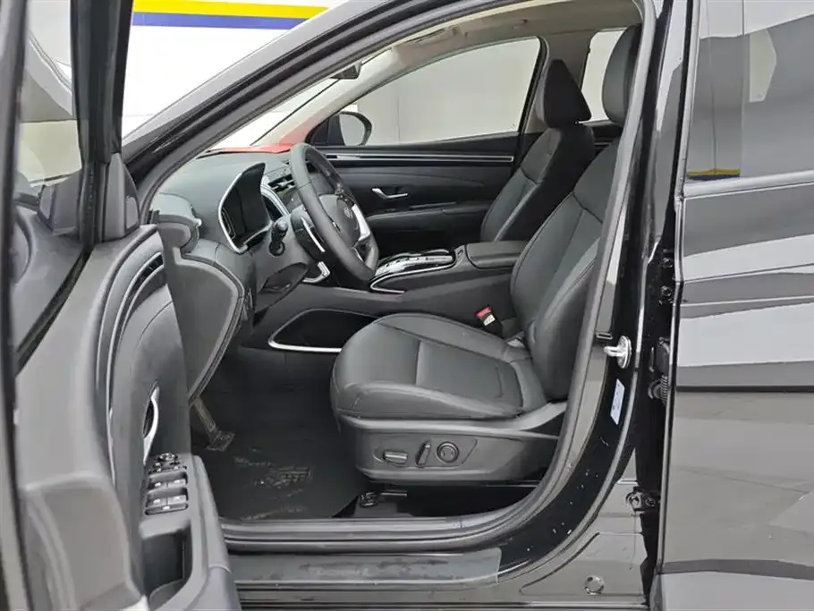 Hyundai Tucson — фото 2