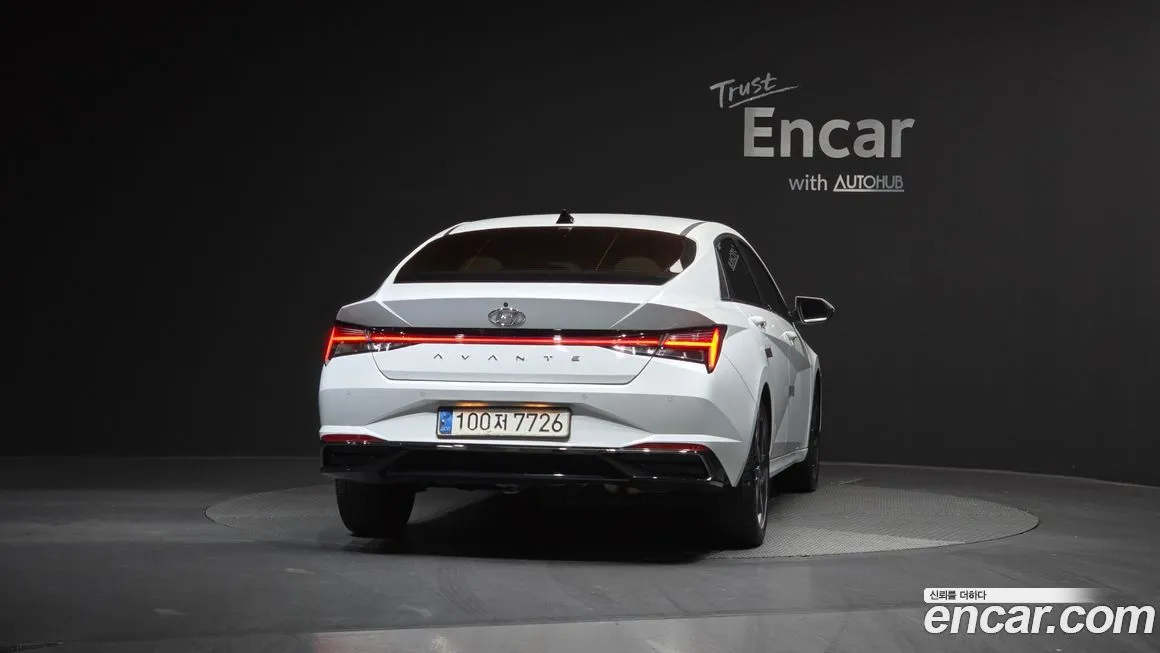 Hyundai AVANTE — фото 2