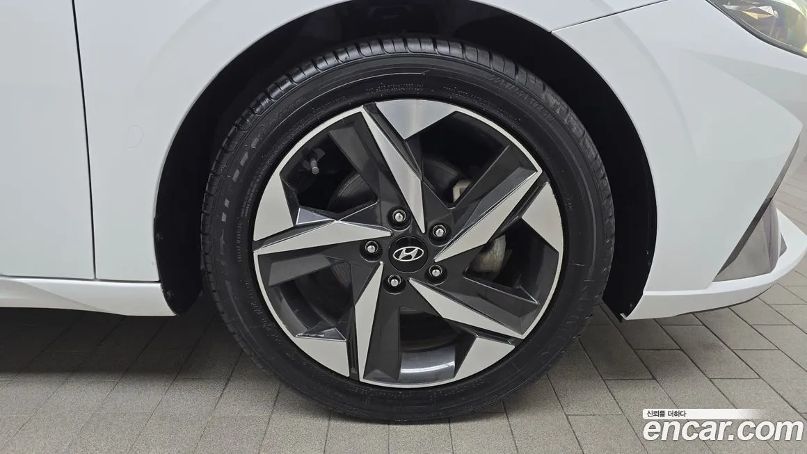 Hyundai AVANTE — фото 6