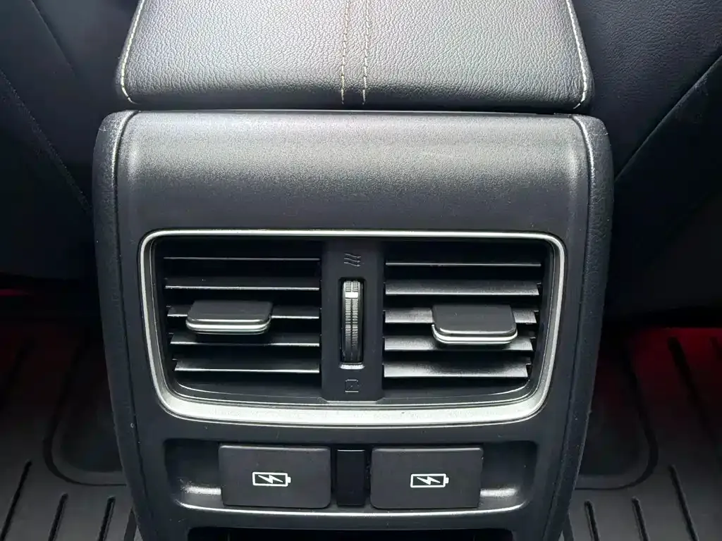 Honda Accord — фото 6