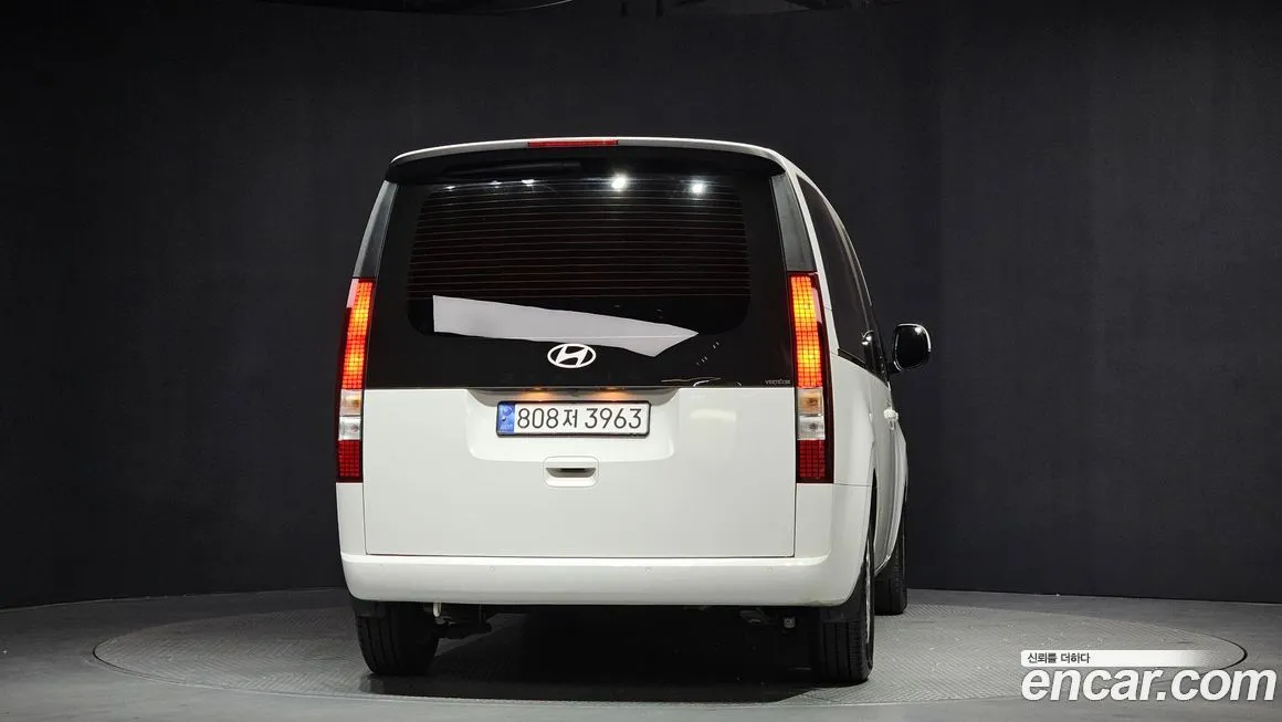Hyundai Staria — фото 4