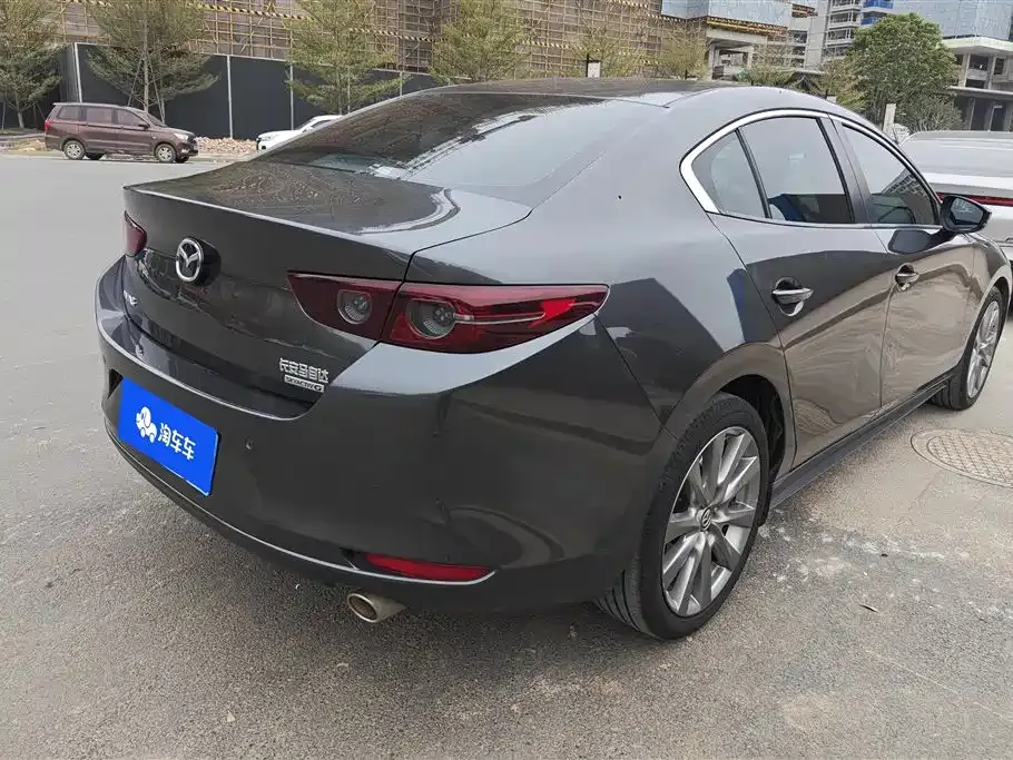 Mazda 3 Axela — фото 2