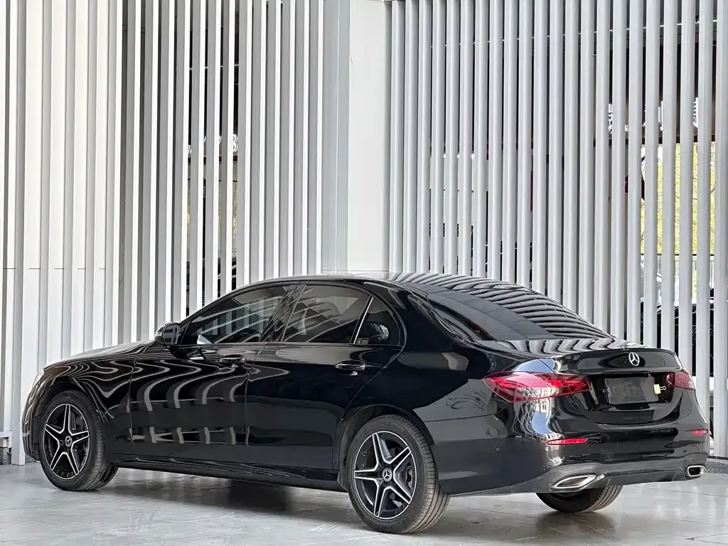 Mercedes-Benz E-Class (Import) — фото 8