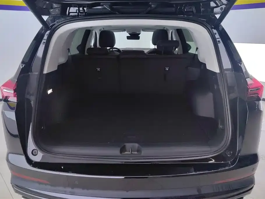 Buick Envision Plus — фото 3