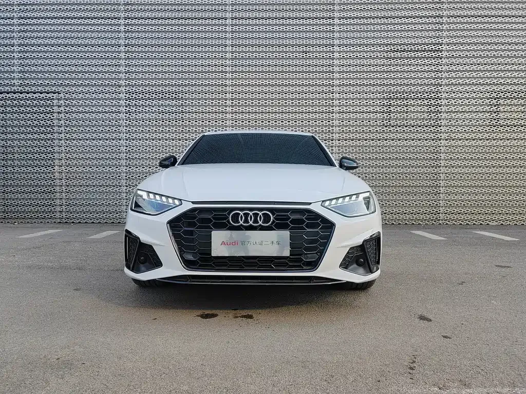 Audi A4L — фото 8