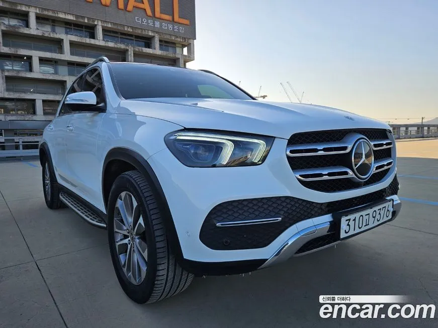 Mercedes-Benz GLE-Class — фото 4