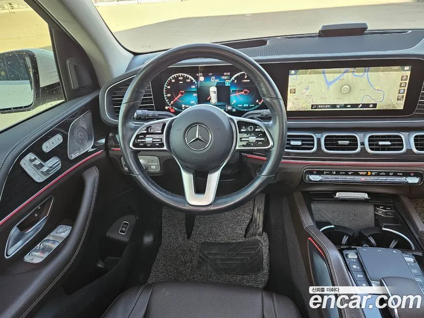Mercedes-Benz GLE-Class — фото 7