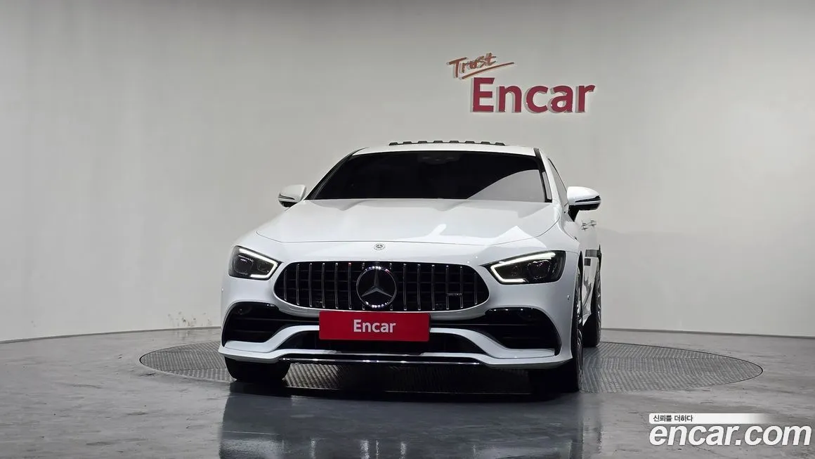 Mercedes-Benz AMG GT — фото 7