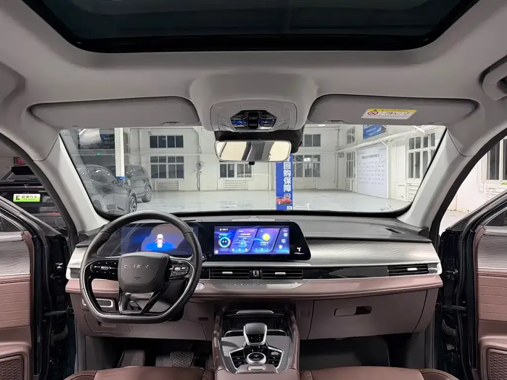 Chery Tiggo 8 PRO — фото 10