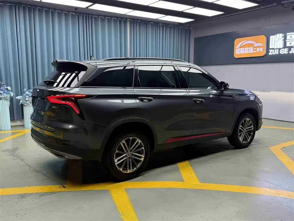 Changan CS75PLUS — фото 7