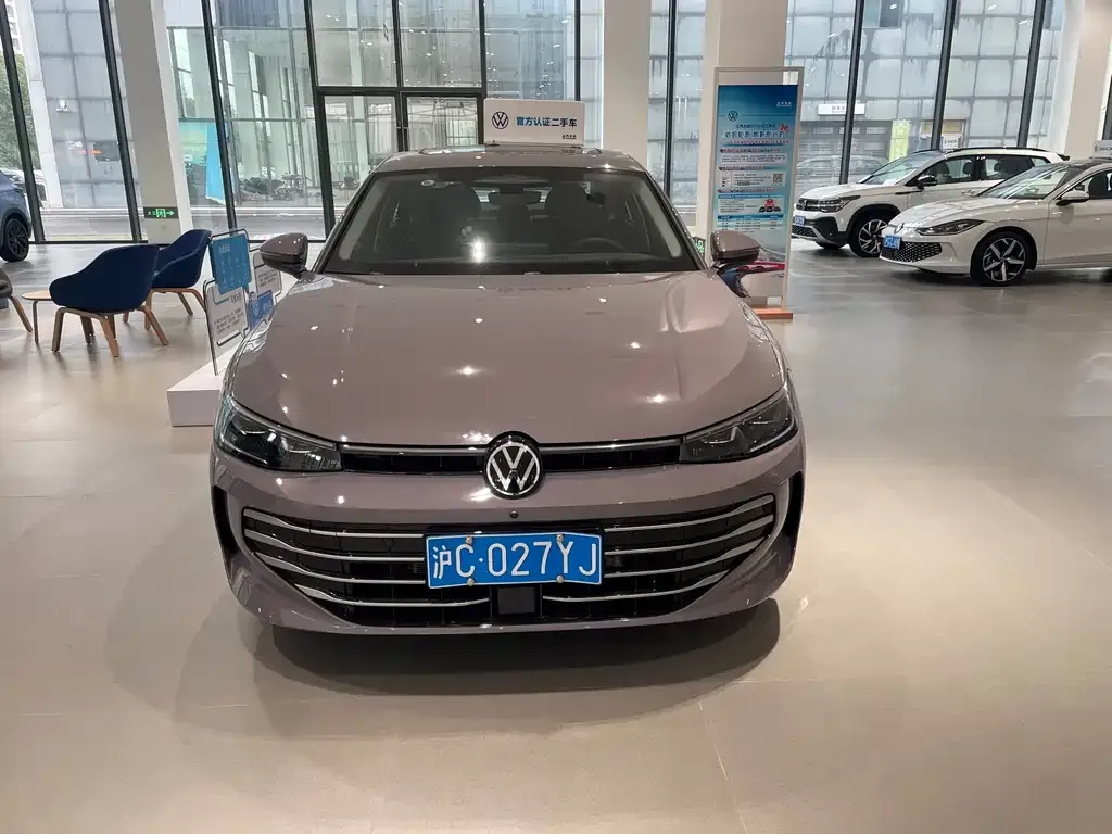 Volkswagen Passat — фото 3