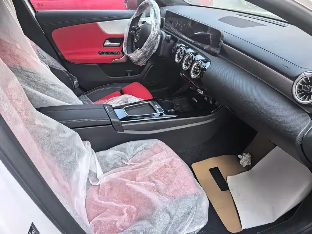 Mercedes-Benz A-Class AMG — фото 5