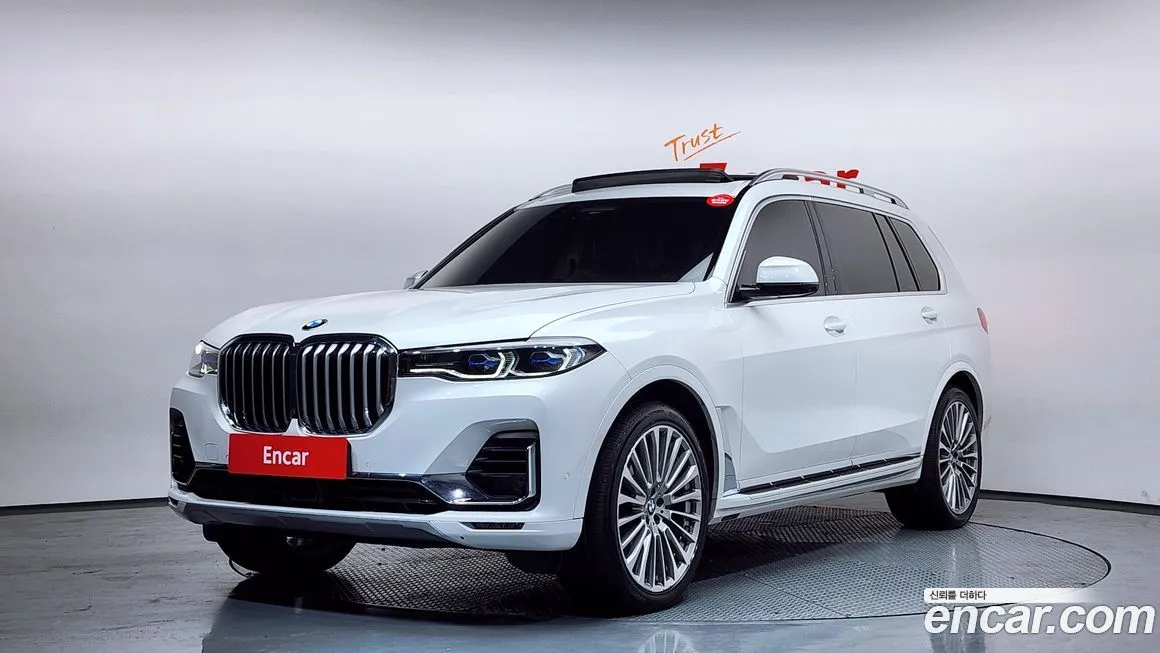 BMW X7 — фото 1