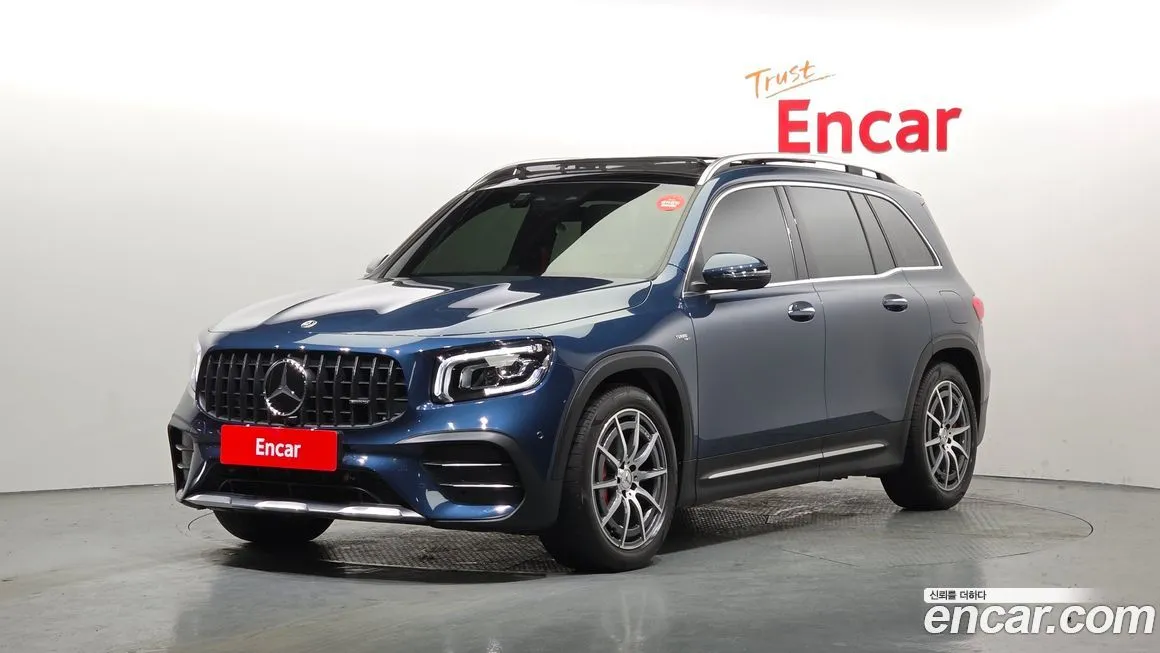 Mercedes-Benz GLB-Class — фото 1