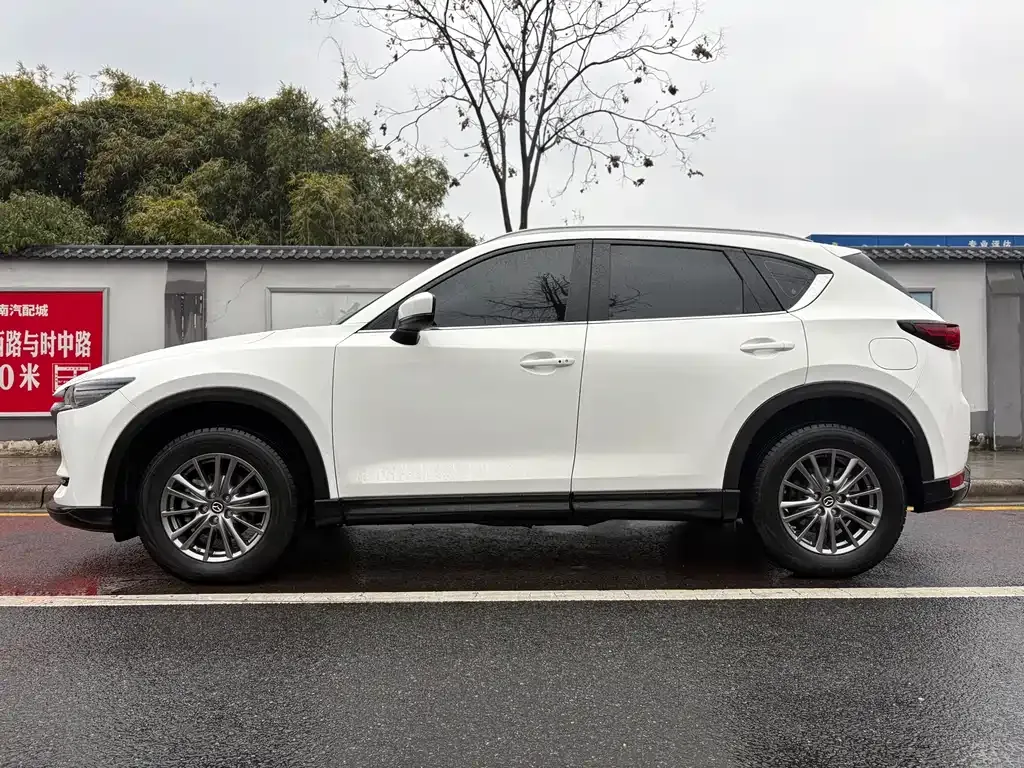 Mazda CX-5 — фото 10