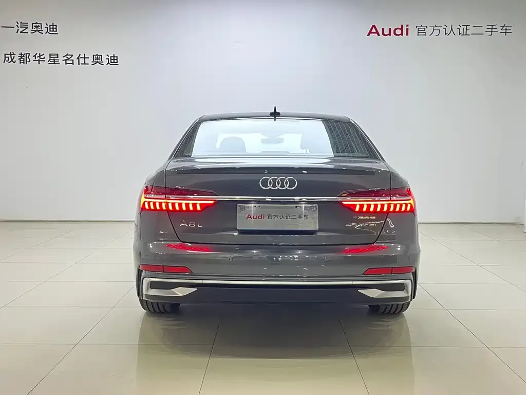 Audi A6L — фото 2