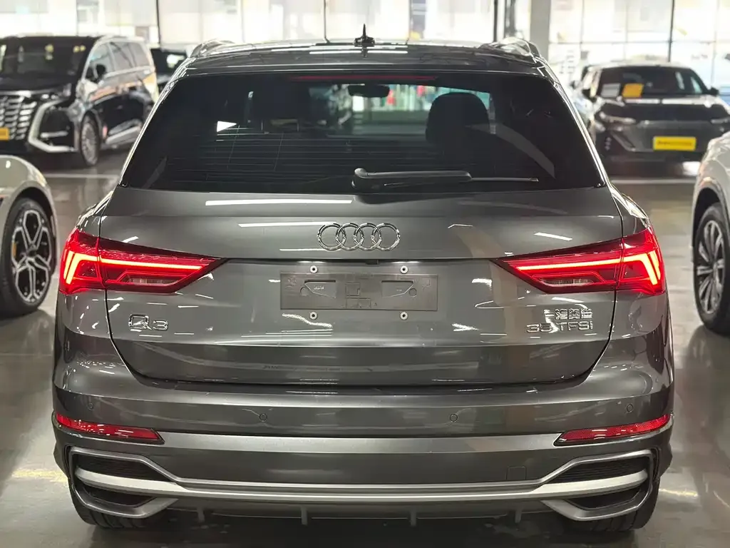 Audi Q3 — фото 2