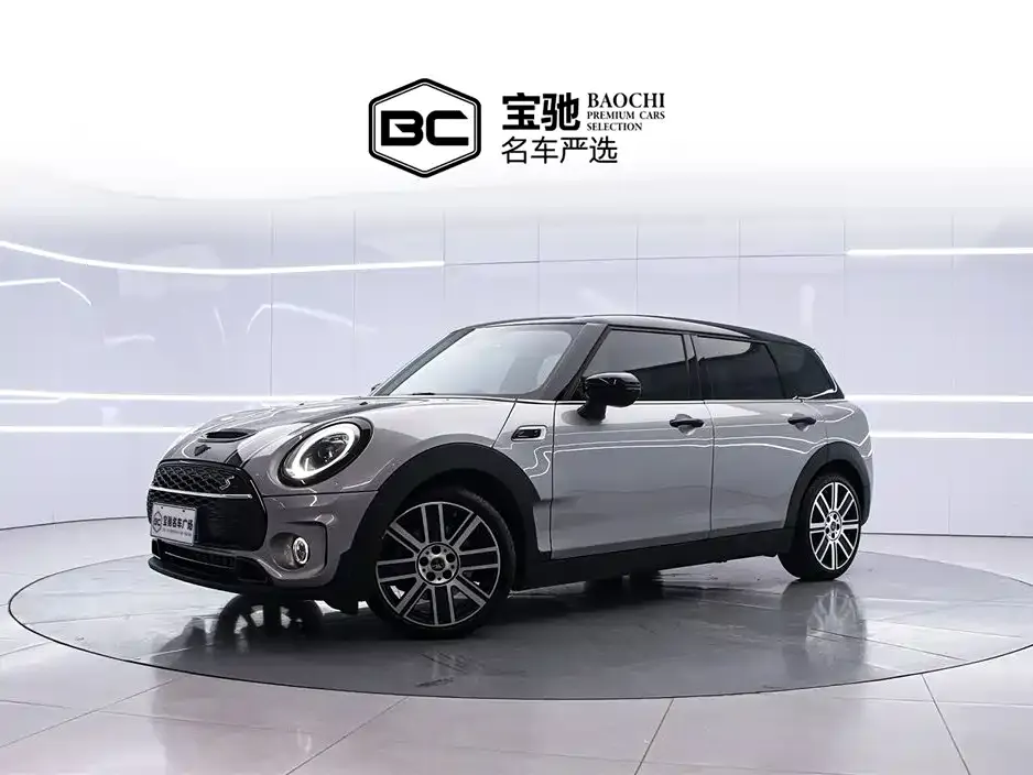 MINI Clubman — фото 1