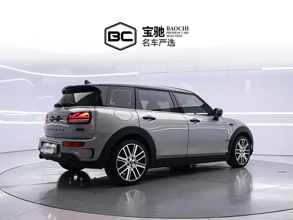 MINI Clubman — фото 2