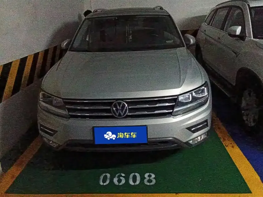 Volkswagen Tiguan L — фото 5