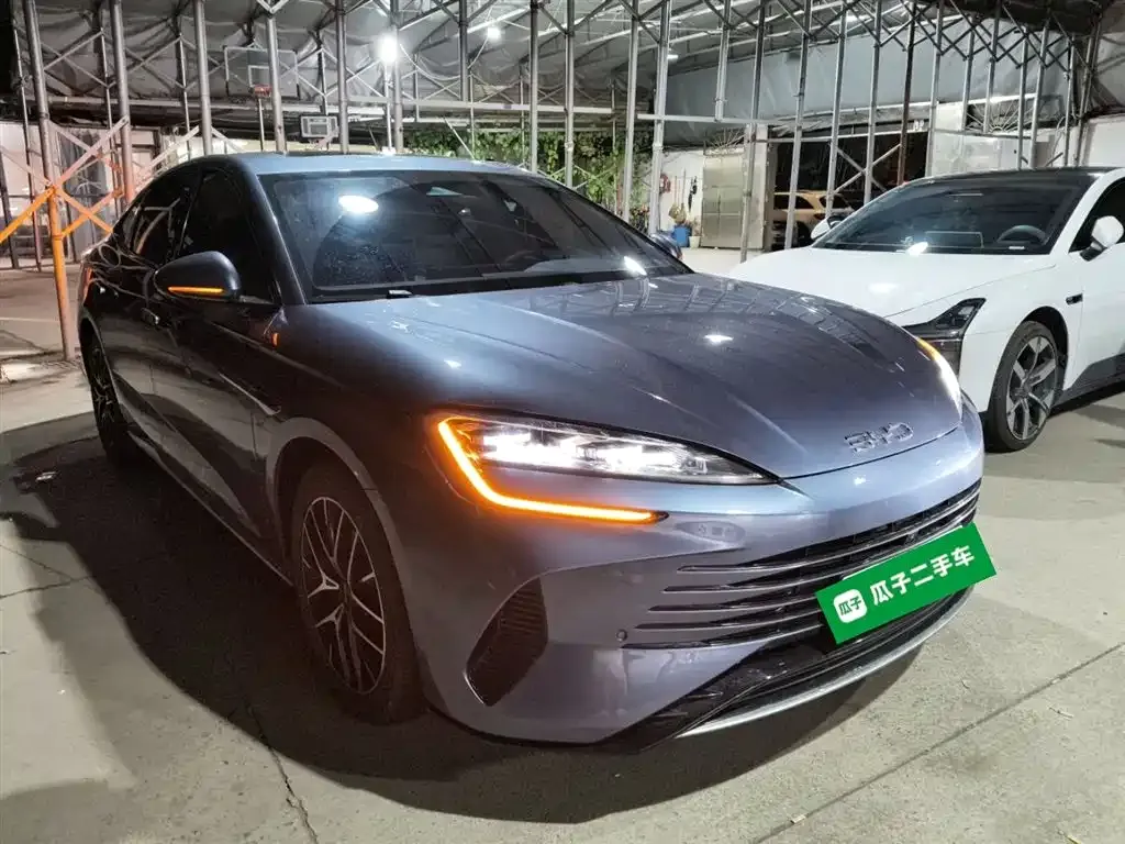 BYD Seal — фото 2