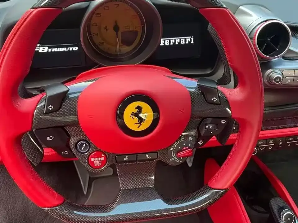 Ferrari F8 — фото 9