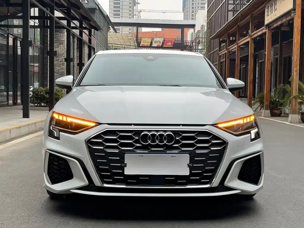 Audi A3 — фото 3