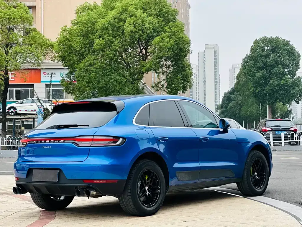 Porsche Macan — фото 10