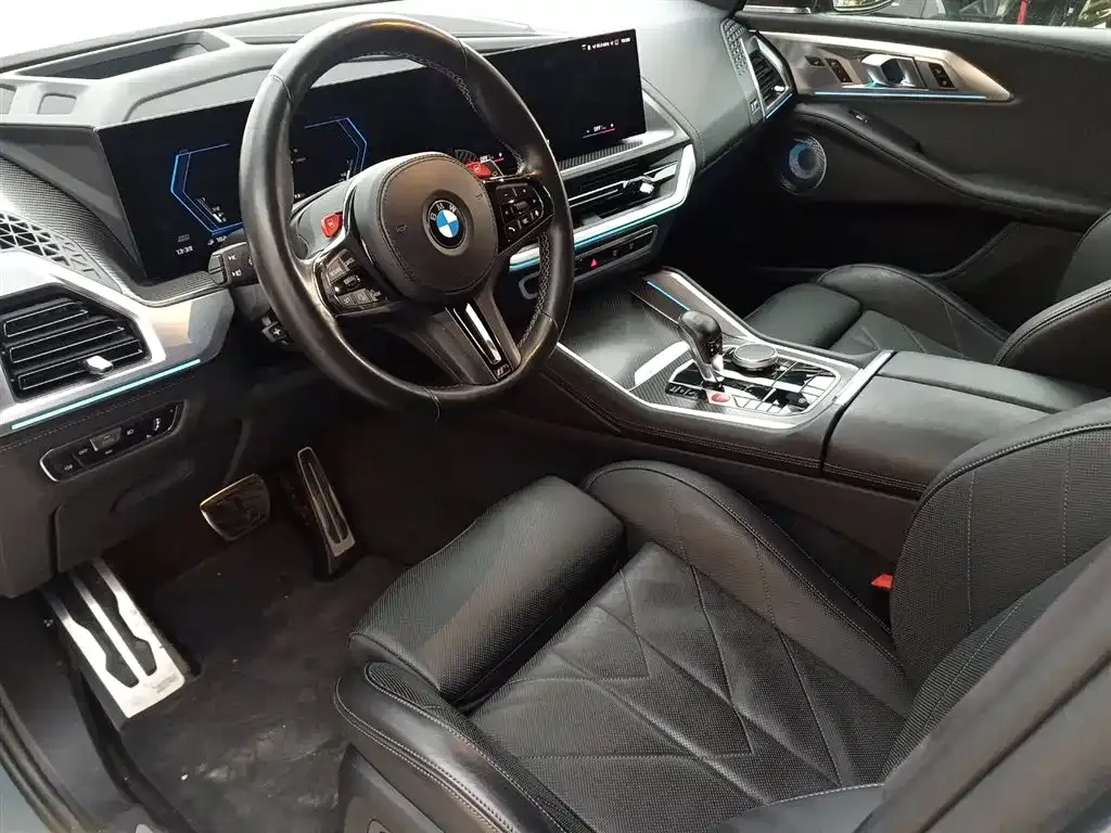BMW XM — фото 9