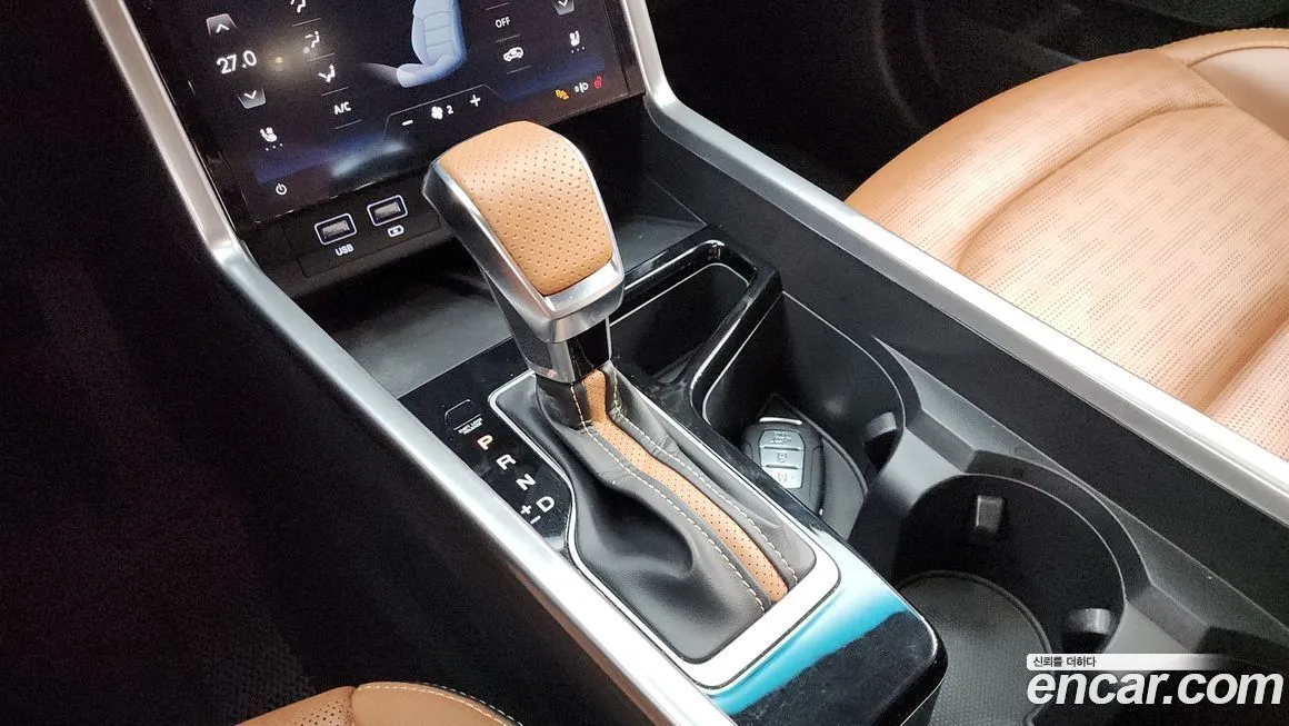 KG Mobility (Ssangyong) Torres — фото 10