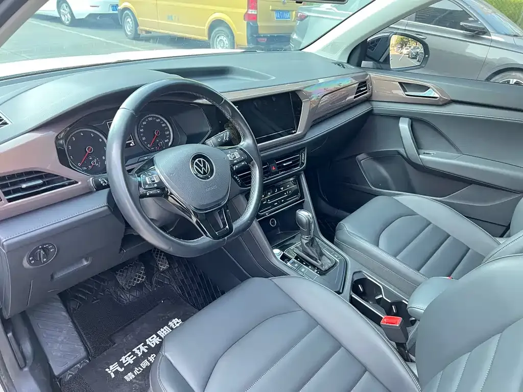 Volkswagen Tharu — фото 6