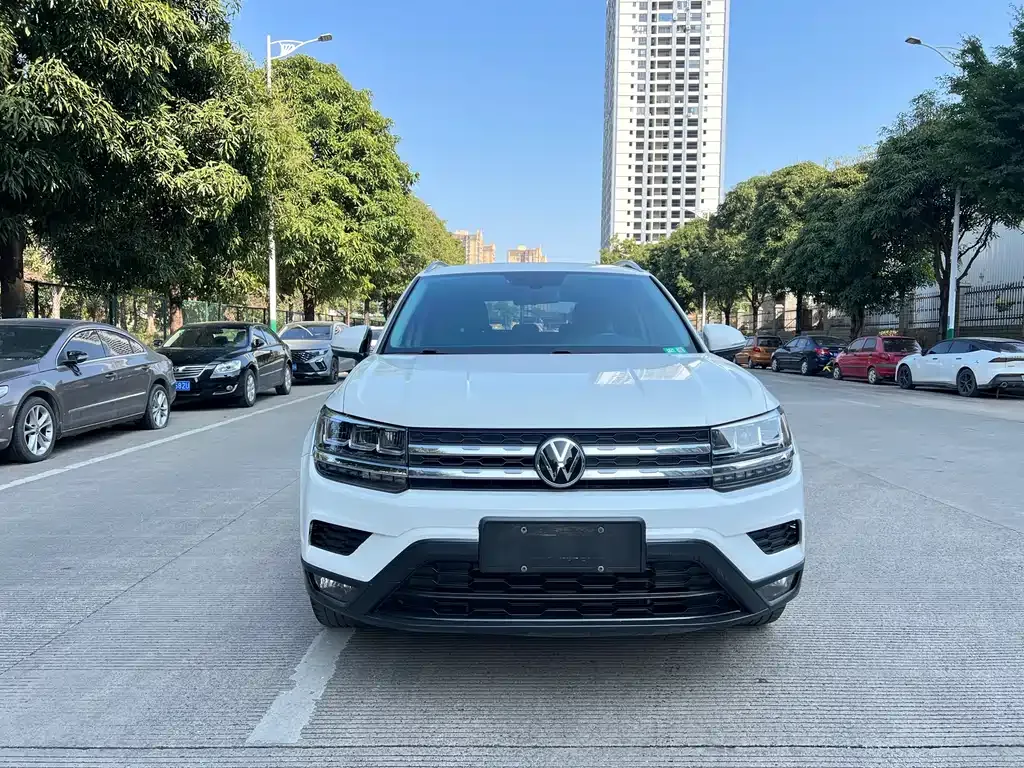 Volkswagen Tharu — фото 4