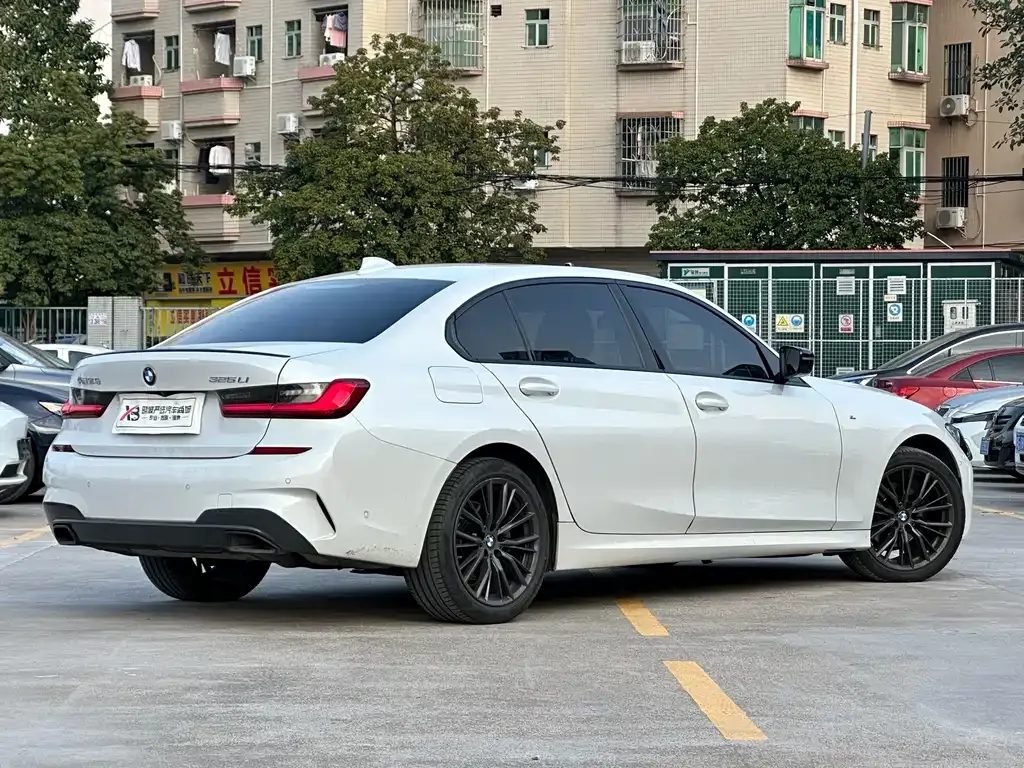 BMW 3 Series — фото 10