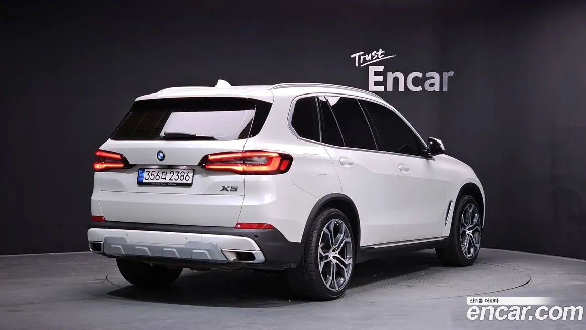 BMW X5 — фото 2