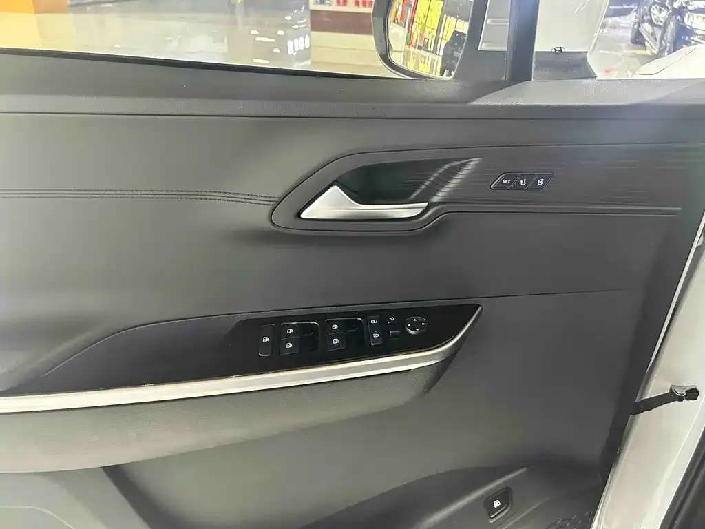 Hyundai Custo — фото 10
