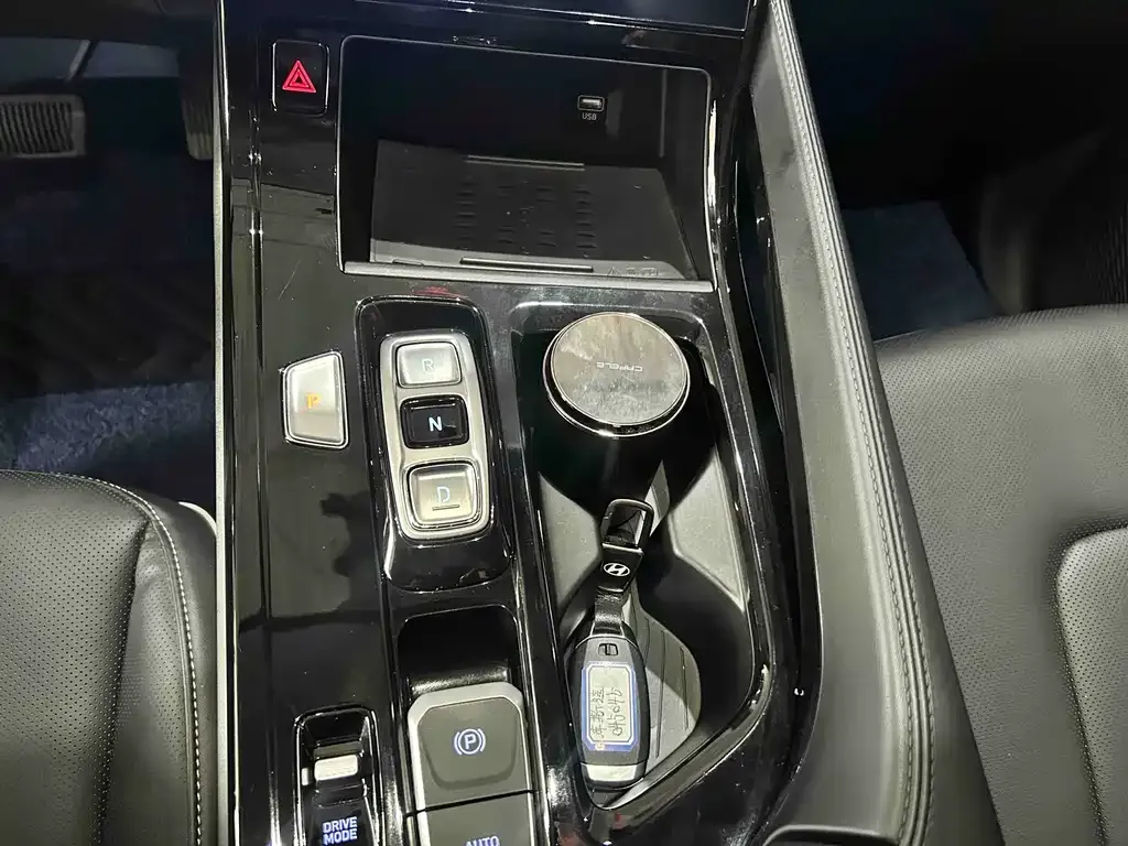 Hyundai Custo — фото 3