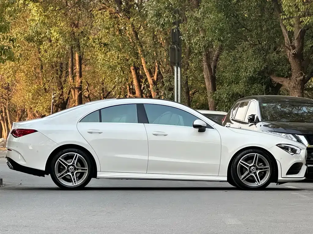 Mercedes-Benz CLA (Import) — фото 9
