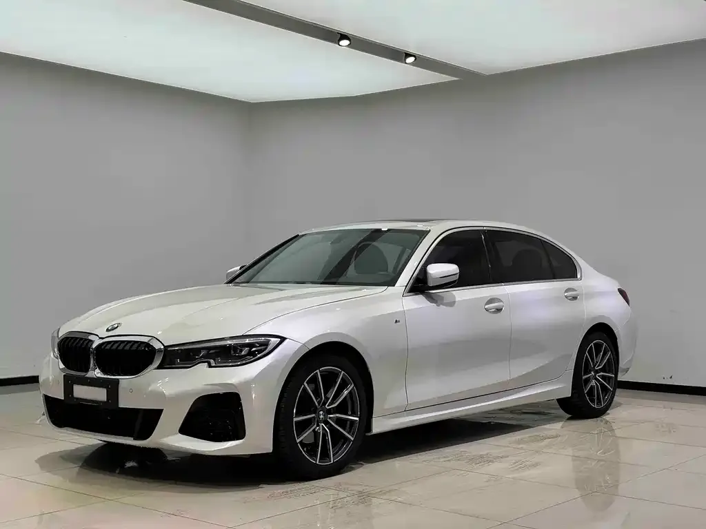 BMW 3 Series — фото 1