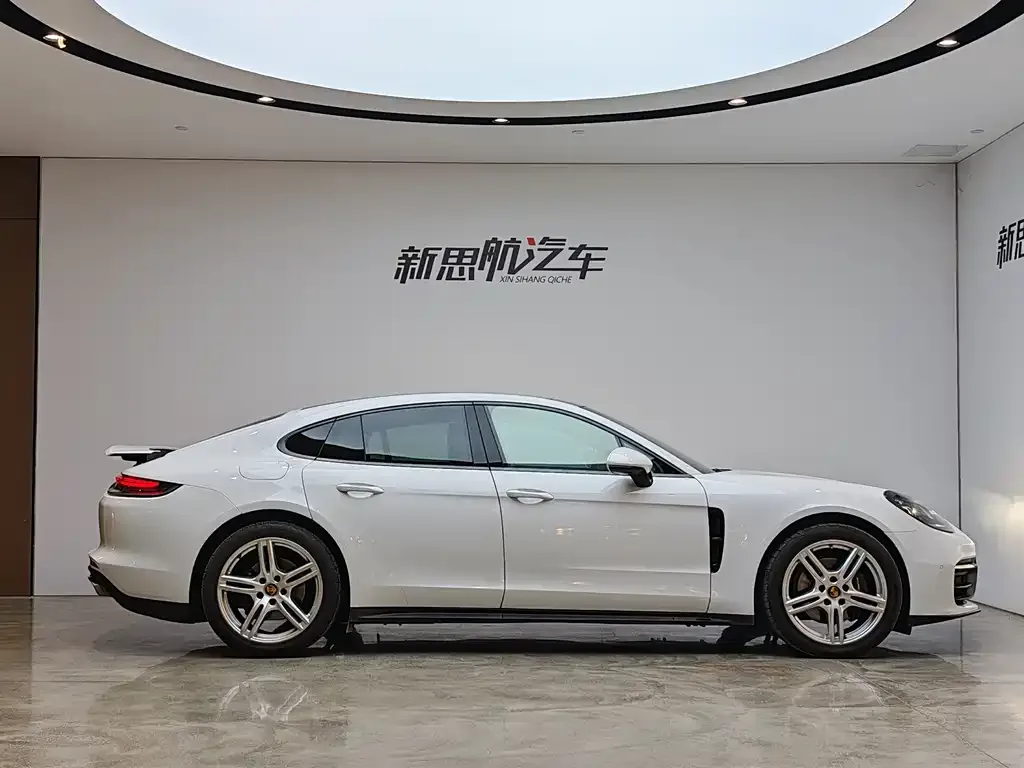 Porsche Panamera — фото 7