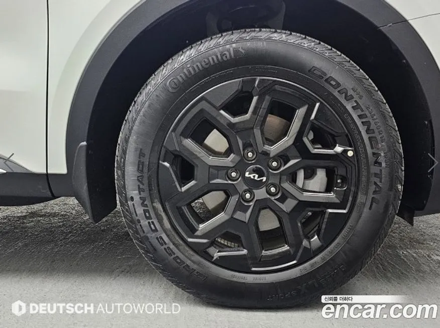 Kia Sorento — фото 7