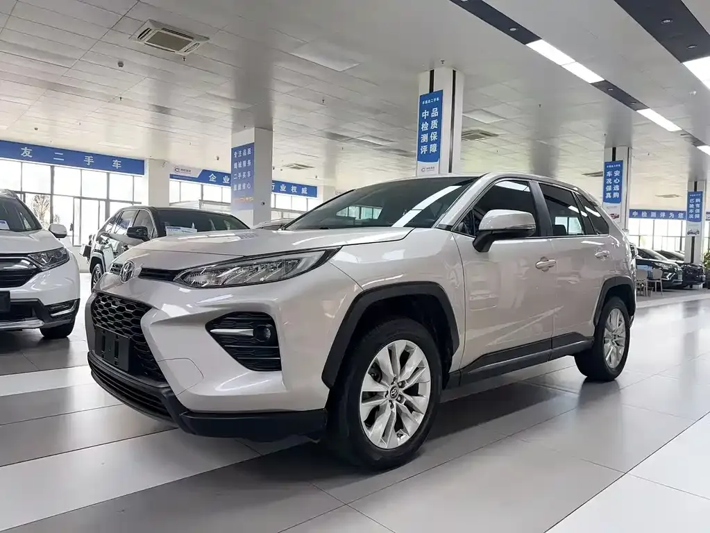 Toyota Wildlander — фото 1