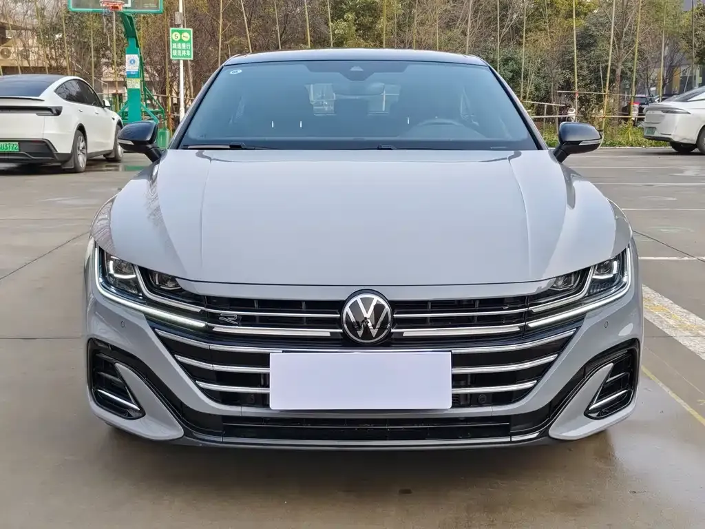 Volkswagen CC — фото 10