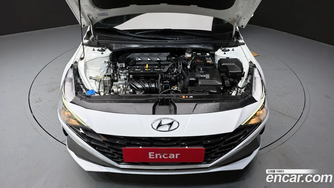 Hyundai AVANTE — фото 9