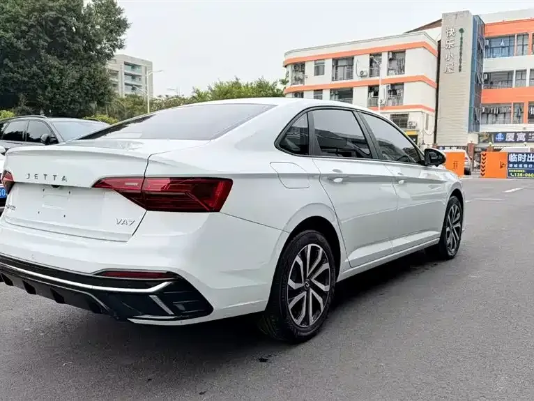 Jetta VA7 — фото 10