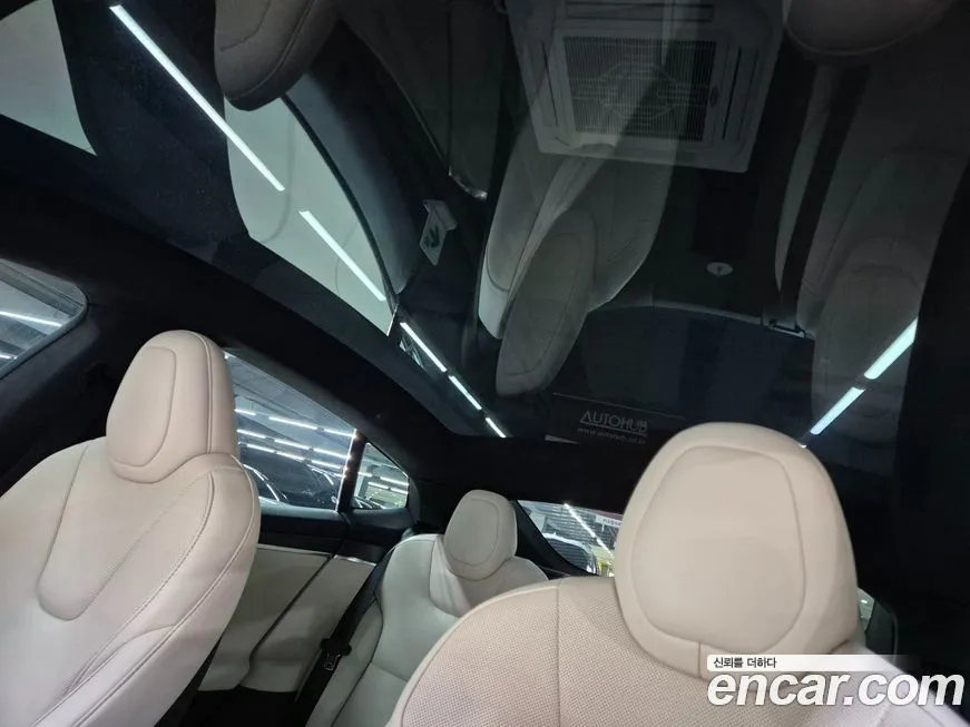 Tesla Model S — фото 3