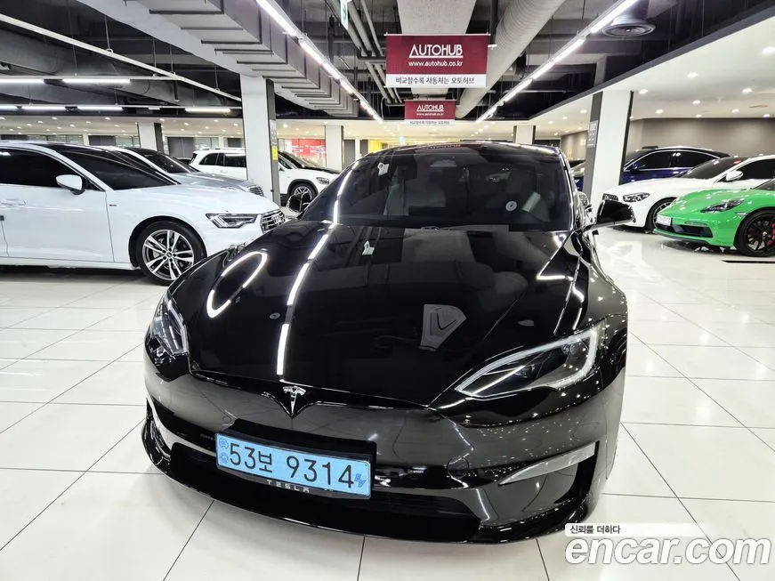 Tesla Model S — фото 4