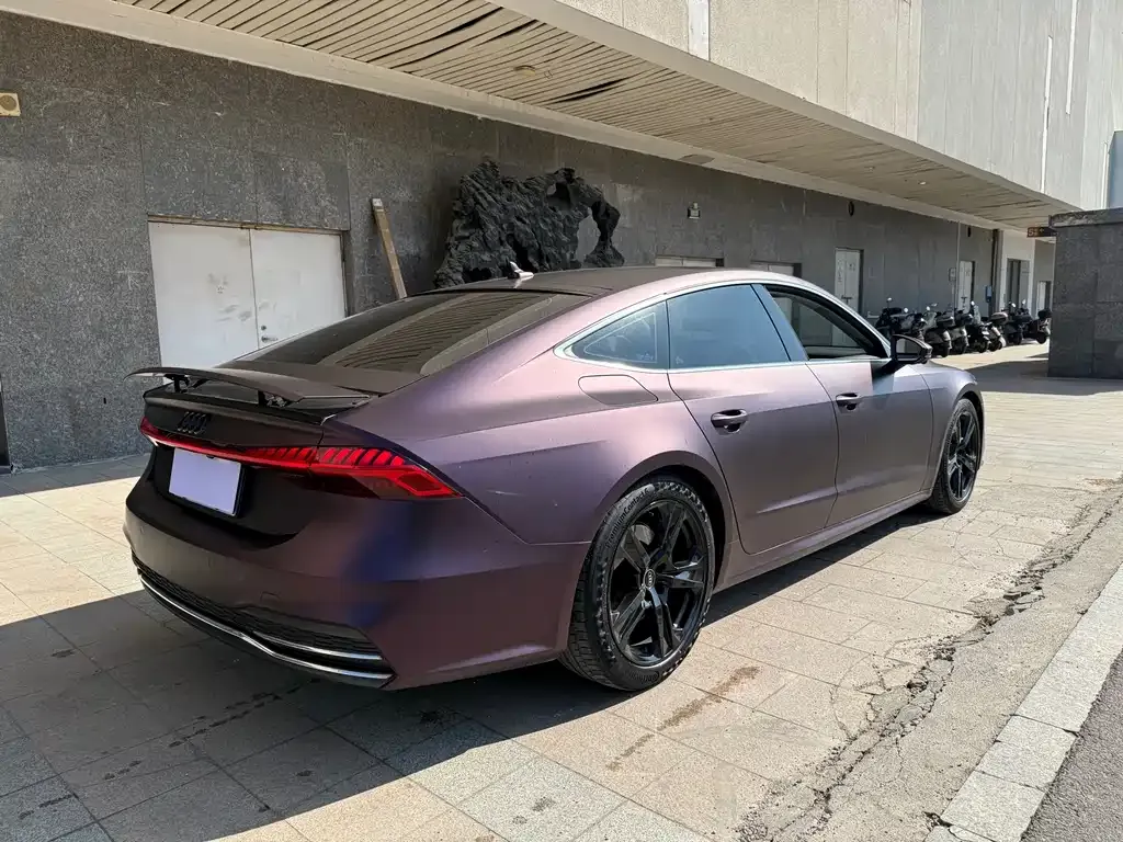 Audi A7 — фото 7