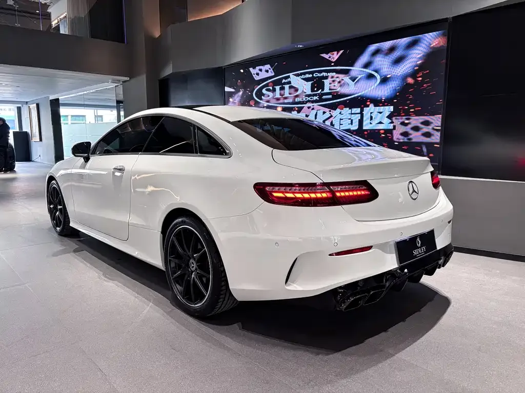Mercedes-Benz E-Class (Import) — фото 5