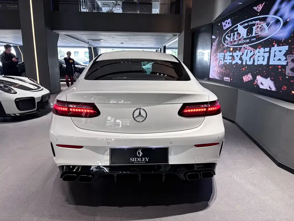Mercedes-Benz E-Class (Import) — фото 4